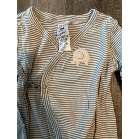 Carter’s Little Baby Basics Onesies 2 Outfits size 3M NWT - Picture 4 of 6